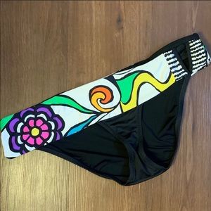 ❤️Trina Turk❤️ bikini bottom size 14